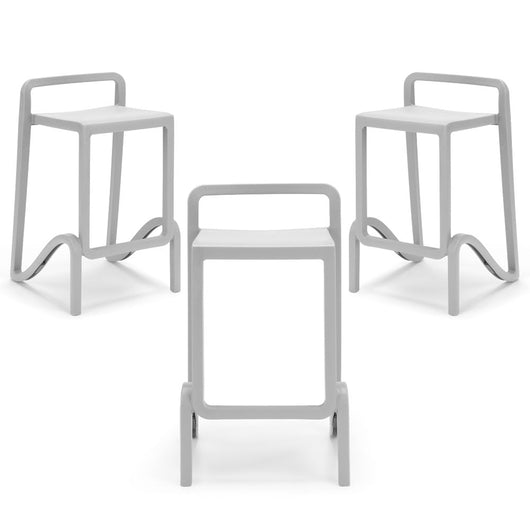Set 3 sgabelli in polipropilene EOLO altezza seduta 75cm, impilabile, idrorepellente, resistente ai raggi UV, design moderno e innovativo, ideale per la cucina, la veranda o giardino colore Bianco