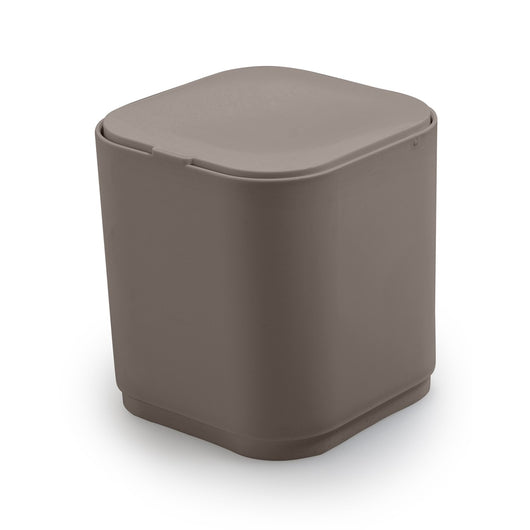 Gettacarte 8 lt d'appoggio in plastica riciclata 6309 Gedy serie SEVENTY Tortora