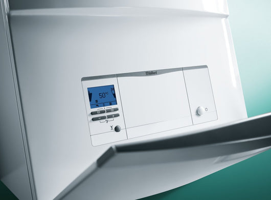 Caldaia Vaillant ecoTEC PLUS a Condensazione VM 1206/5‑5 Solo Riscaldamento Low Nox Metano Completa di Kit Scarico Fumi