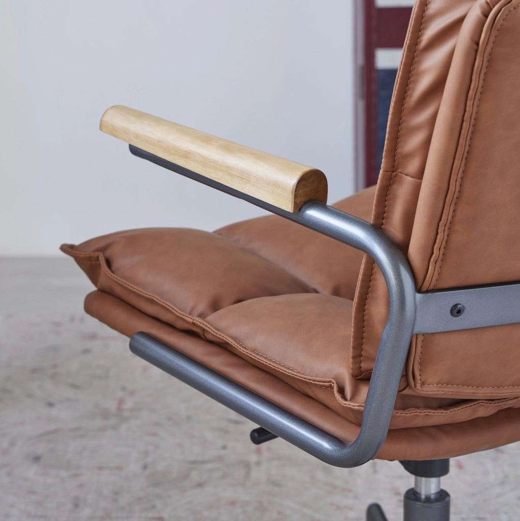 Sedia da Ufficio Ergonomica in Pelle Marrone con Altezza Regolabile