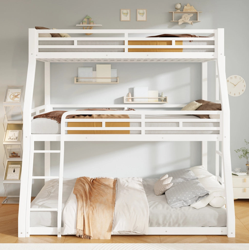 Letto a castello triplo 140x200 cm in metallo bianco