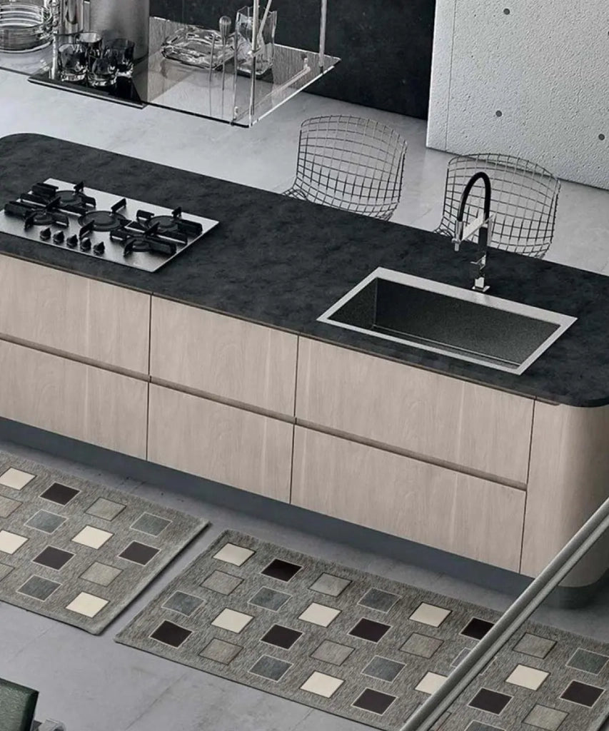 Tappeto moderno SQUARE GRIGIO geometrico a quadri, passatoia cucina multiuso lavabile in lavatrice e anti-scivolo cm.55x140