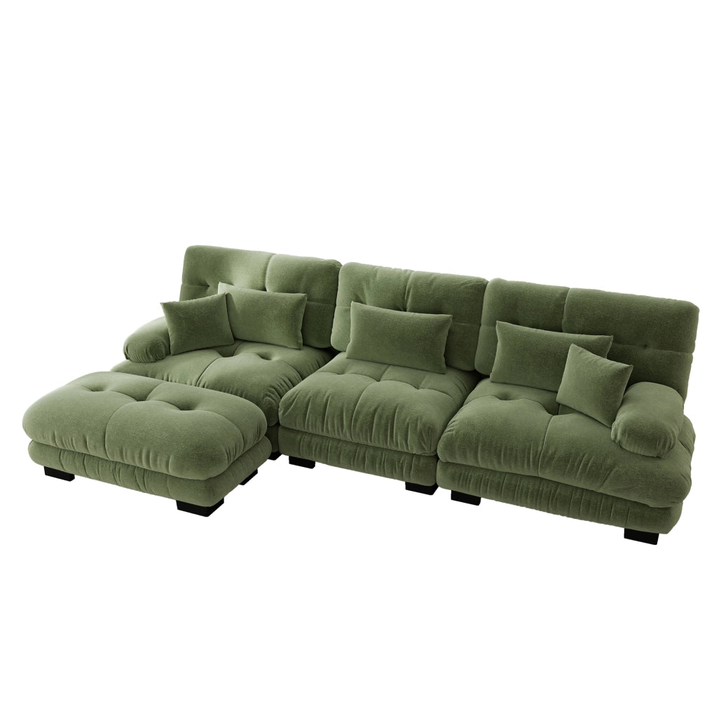 Divano modulare angolare con pouf mobili in chenille verde; seduta profonda
