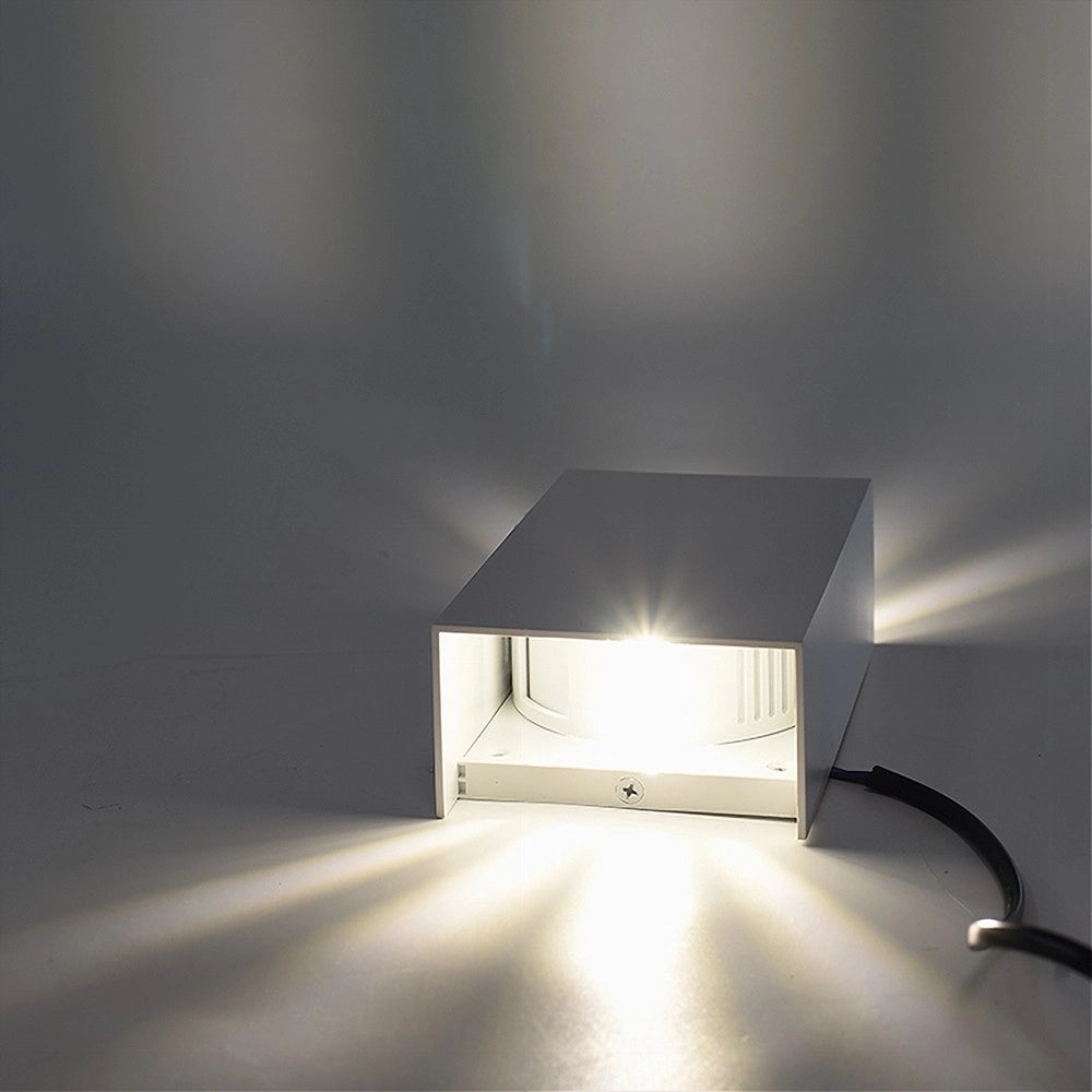 Trade Shop - Applique Led Esterno Rettangolare 10w Doppia Emissione Di Luce 3000k 4000k 640-b -