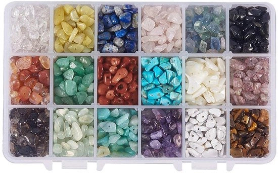 Confezione di 18 chip di pietre d'energia colorate, naturali e irregolari, nugget di 4-8 mm, per uso in gioielleria.