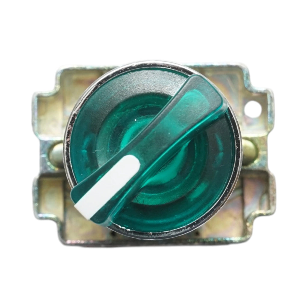 Selettore a 2 posizioni con ritenuta e indicatore di segnalazione LED verde 1NO+1NC, 220V, LAY5 Breckner Germany