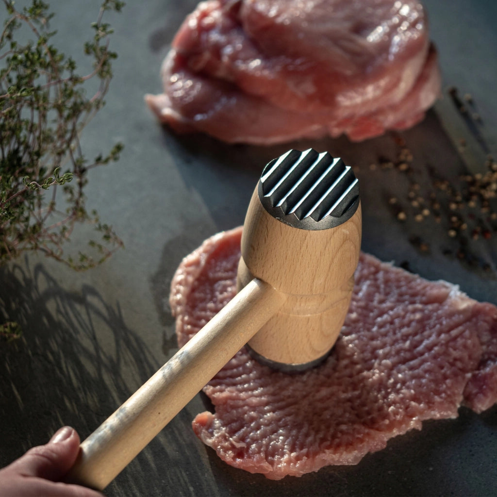 Batticarne KADAX per cotolette, martello in legno a doppia faccia, 29 cm