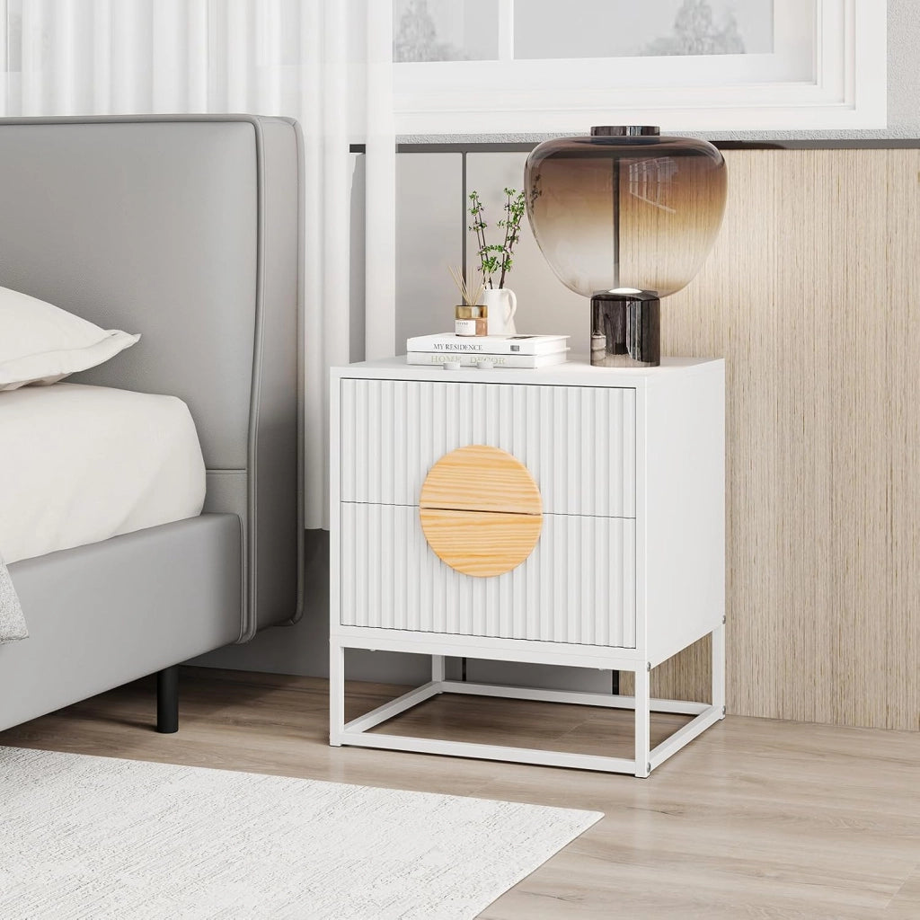 Comodino con 2 Cassetti, Maniglie in Legno di Pino e Struttura in Metallo, Tavolino Lato Moderno per Camera da Letto, Soggiorno, 48 x 40 x 55 cm (L x P x A)