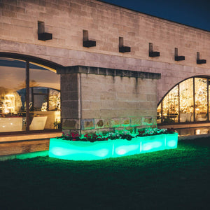 Vaso Luminoso Fioriera In Resina Rettangolare H 50 CM Led Luce Verde mod. Flowerpot Angolare Led