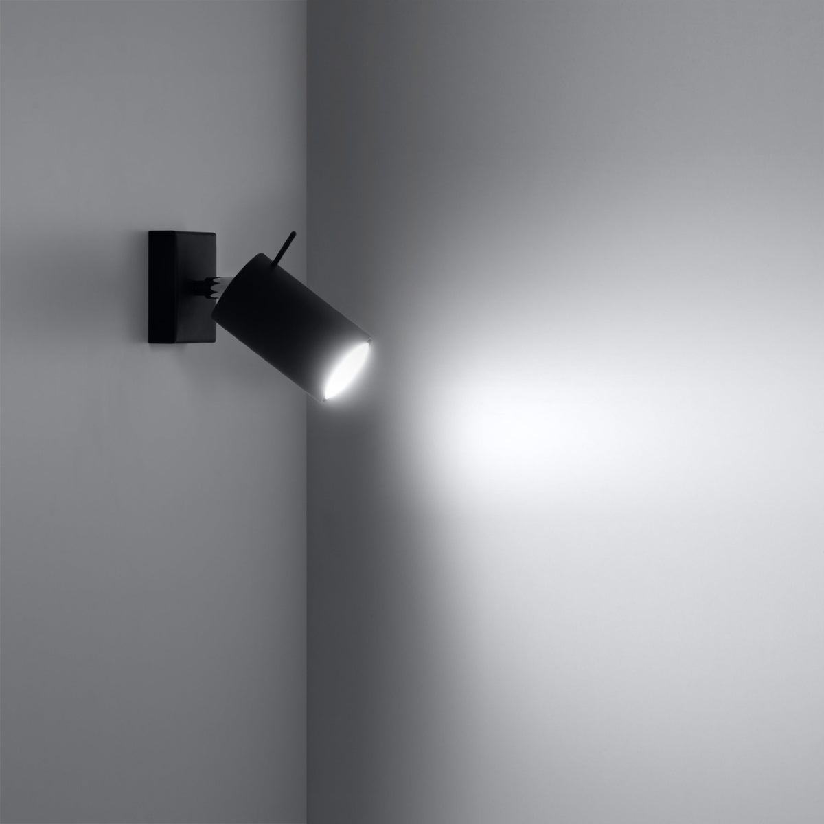 Lampada da parete RING nero