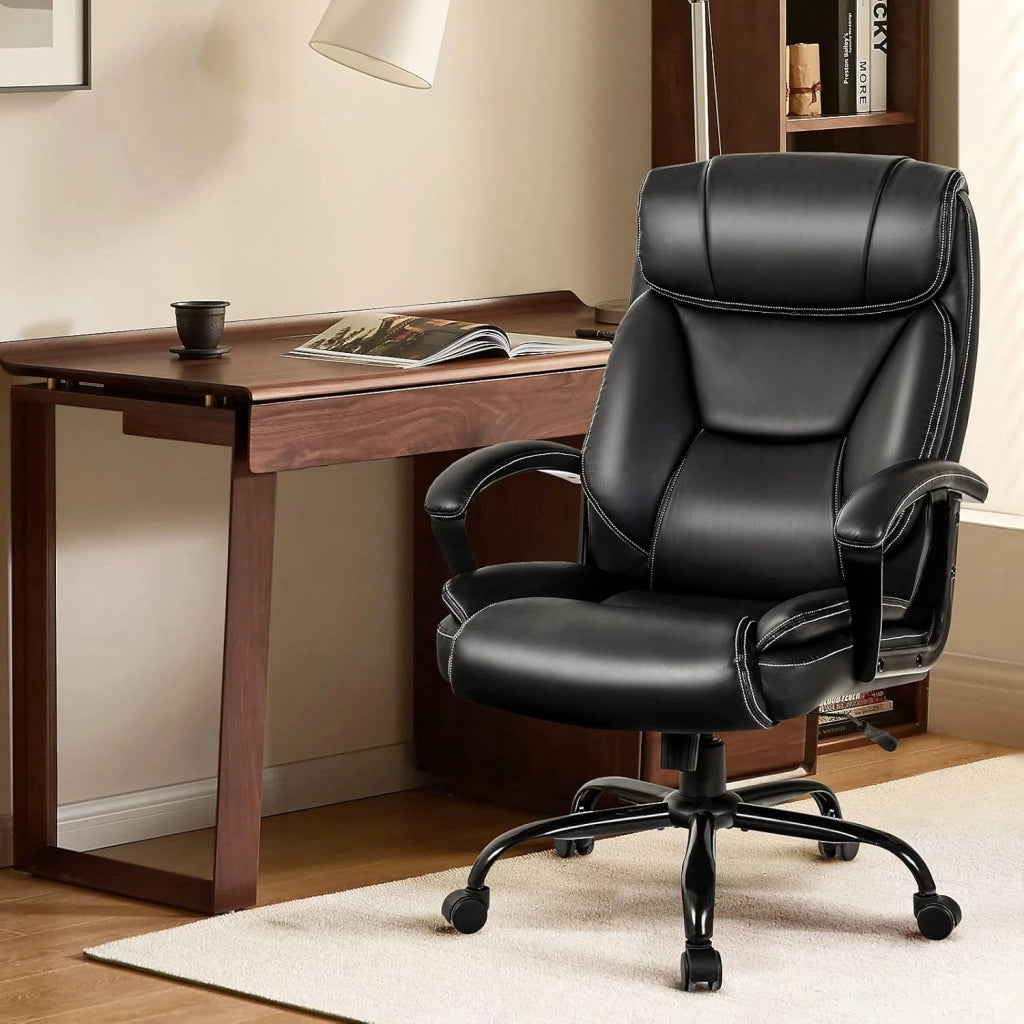 Sedia direzionale da ufficio, in ecopelle, girevole, regolabile in altezza, ergonomica, con schienale regolabile, per computer, gaming e PC, colore nero