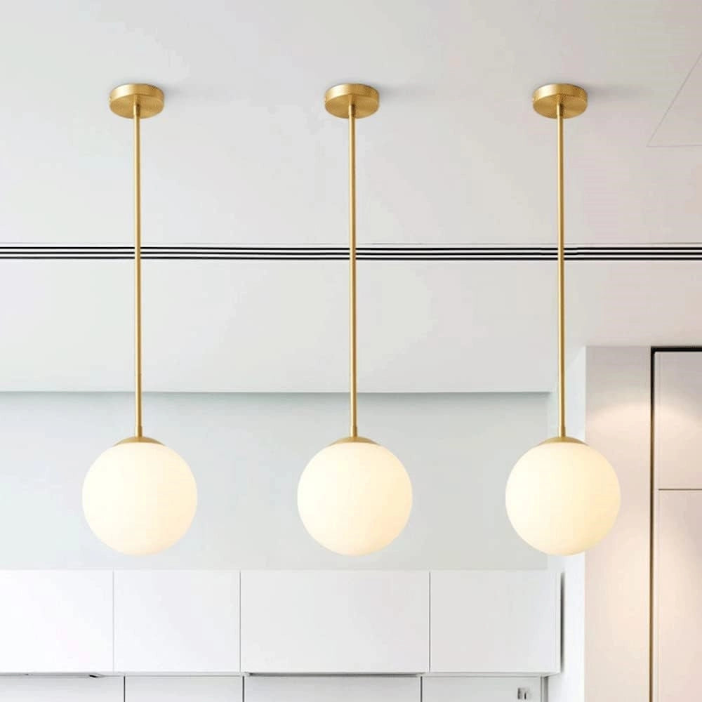 Trade Shop - Lampadario A Sospensione Oro Con Sfera Vetro Bianco Attacco E27 Moderno Minimal 33504 -