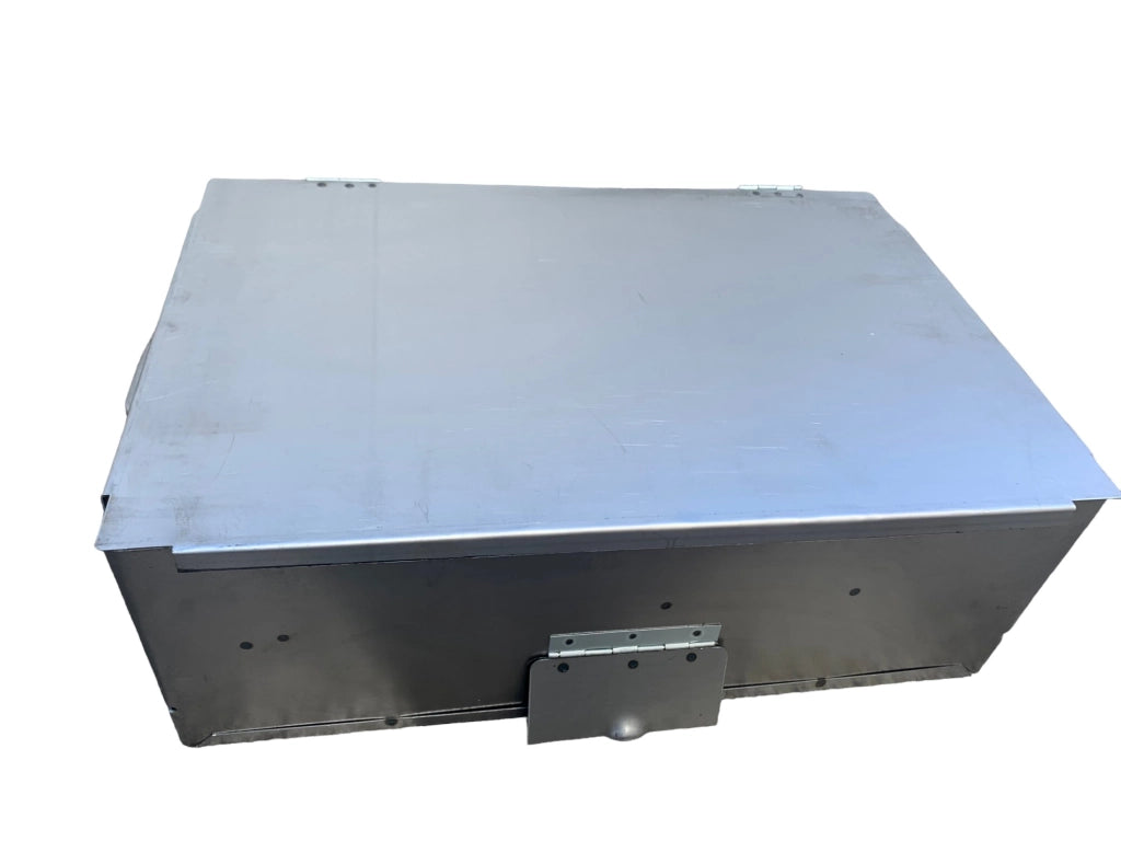 Barbecue da esterno con coperchio richiudibile in ferro, piedi estraibili, per carbone o legna, ideale per campeggio, picnic, grigliate 40x30 cm