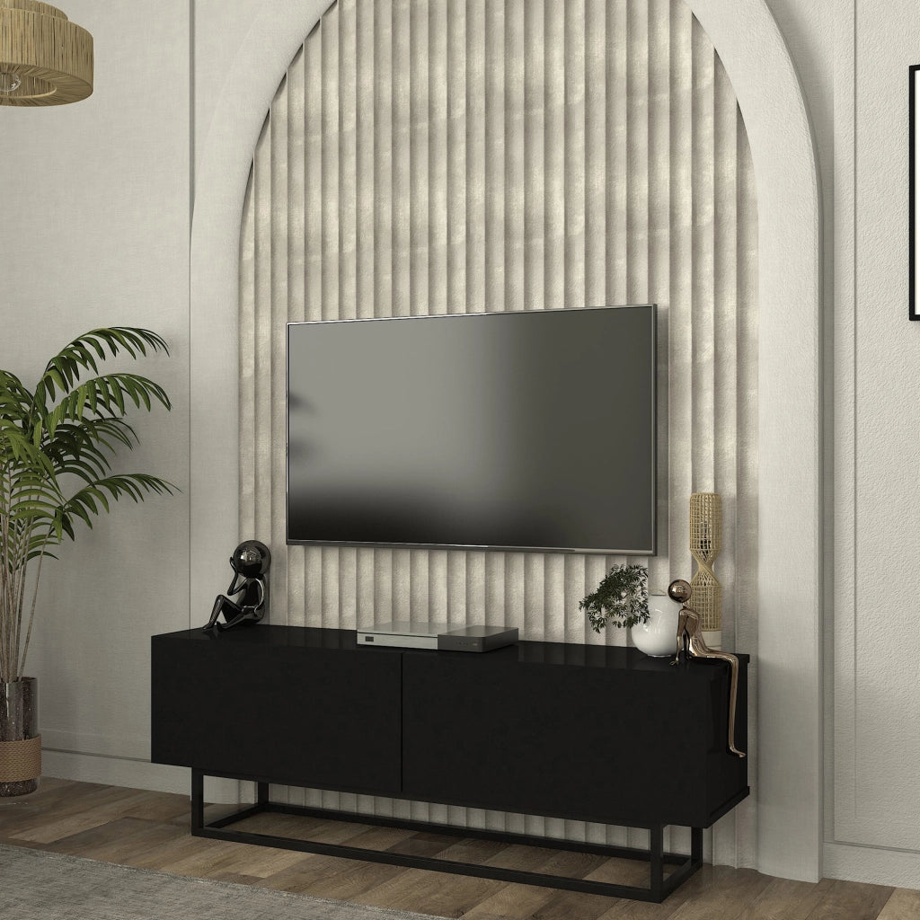 Mobile Porta TV Nolven a 2 Ante Ribalta e Telaio in Metallo 135x32x47 cm - Nero [en.casa]