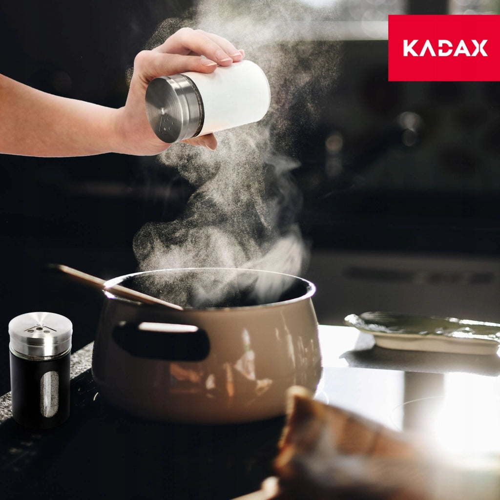 Saliera KADAX, contenitore per sale, bianco, 90 ml, in vetro e acciaio, per condimenti.