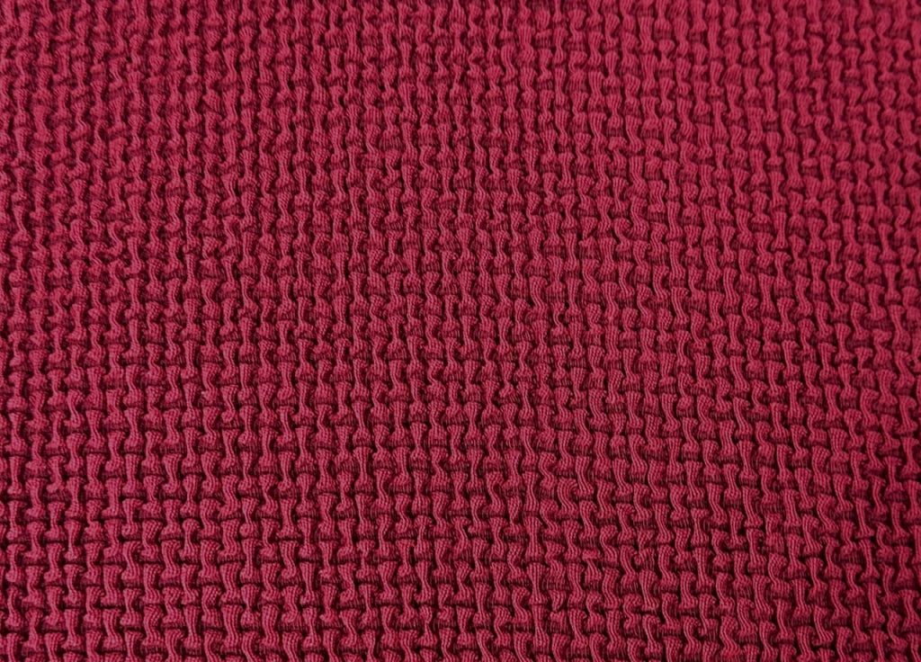 Copridivano Con Penisola Chaise Longue Tinta Unita Bordeaux Mod Capri - Destra - Bordeaux