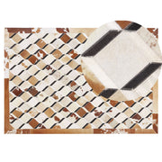Tappeto da zona Marrone Pelle di vacchetta Patchwork Motivo geometrico a rombi Sottofondo in feltro 140 x 200 cm Paese moderno