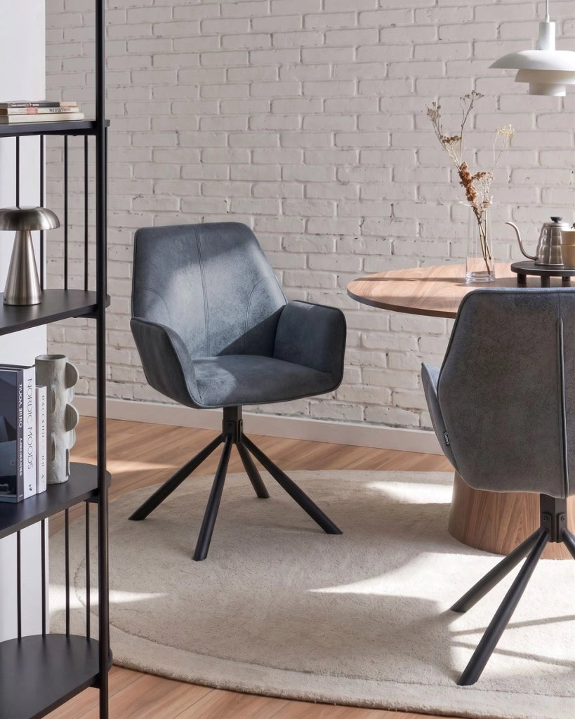 Set di 2 sedie da pranzo girevoli in ecopelle grigio con schienale alto in stile scandinavo