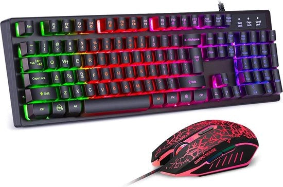tastiera da gioco e tasti scuro