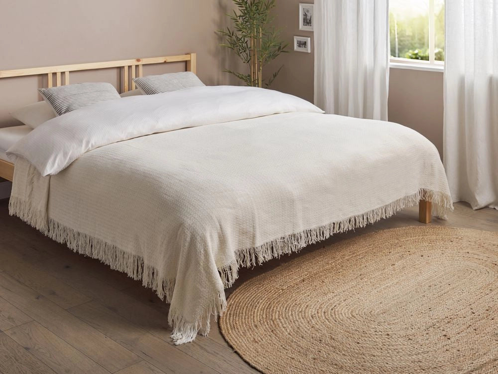 Copriletto bianco sporco in tessuto di cotone 200 x 220 cm con frange Coperta decorativa Biancheria da letto design classico Camera da letto