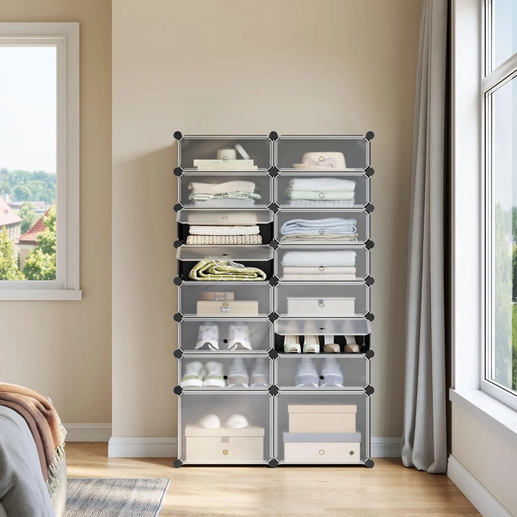 Scarpiera, 2x8 Livelli per 32 Paia di Scarpe, Armadietto ad Incastro con Ante, Scaffale Portascarpe per Giochi, Pannelli in PP, con Mazzetta in Plastica, Nero+Bianco