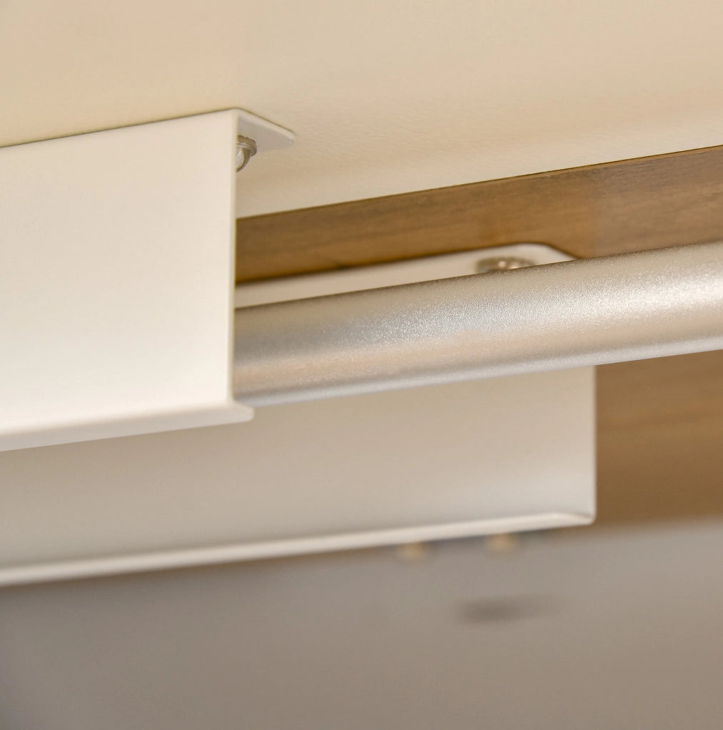 Scrivania elettrica regolabile in altezza 140 x 70 cm