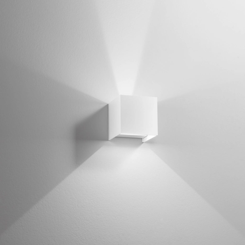 APPLIQUE BIEMISSIONE LED ALFA BIANCA 10W 1200LM CCT 3000K / 4000K IP54 10X10X10CM