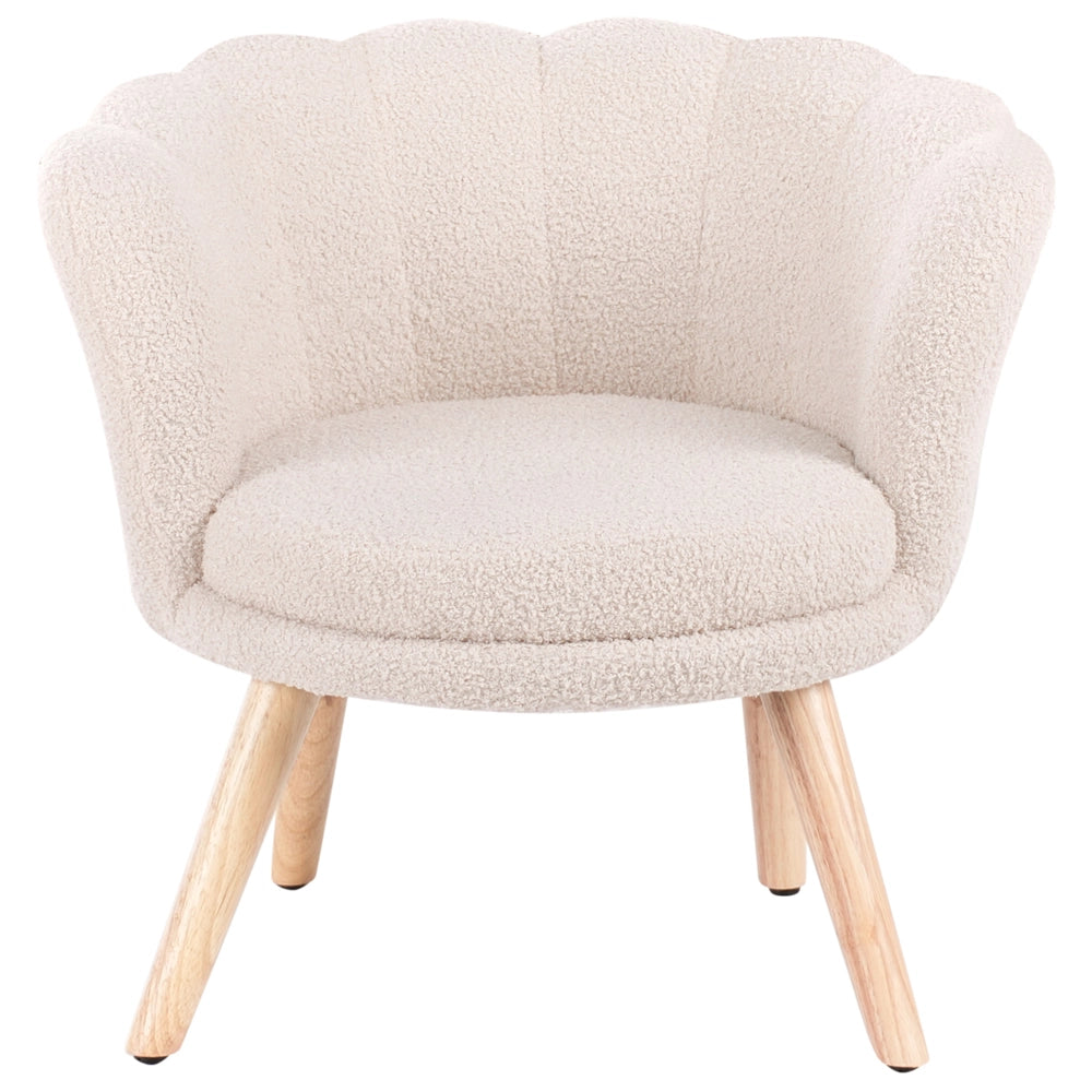 Poltrona per bambini con gambe in legno bouclè beige chiaro cameretta