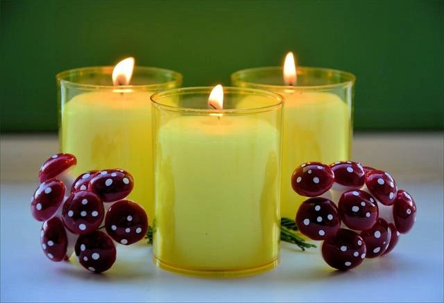 CANDELE ALLA CITRONELLA 'ECO' Ø cm 8x10h