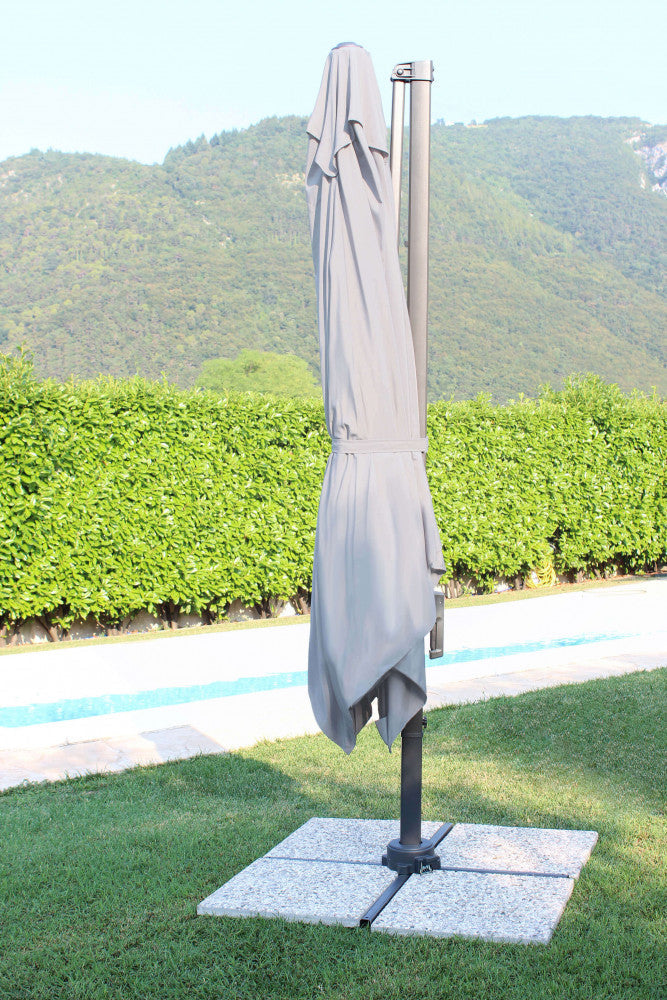 Ombrellone da Giardino Newton Decentrato 3x3 m in Alluminio Nero Telo Grigio