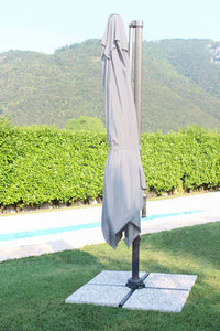 Ombrellone da Giardino Newton Decentrato 3x3 m in Alluminio Nero Telo Grigio