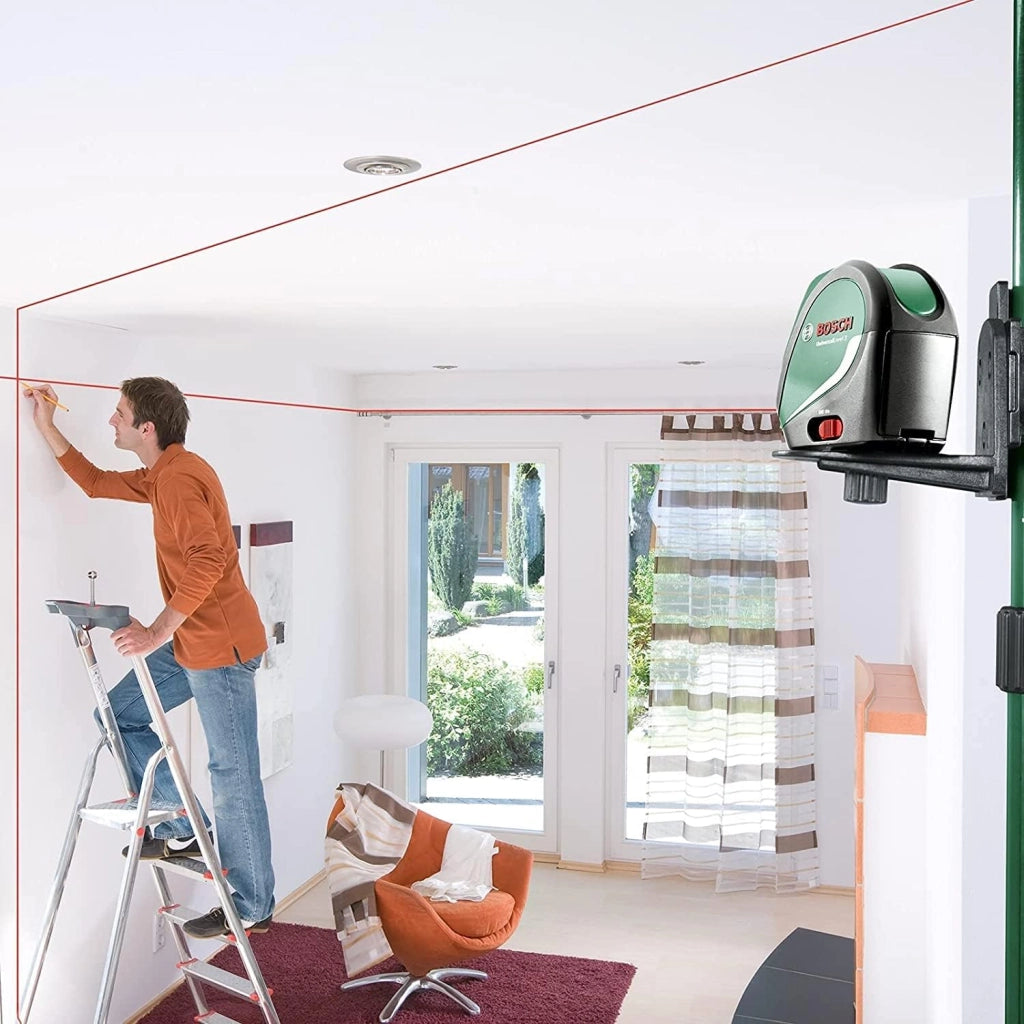 Bosch livella laser multifunzione UniversalLevel 3 (3 linee laser incl. linea verticale a 90° per una croce laser aggiuntiva sul soffitto e punto a piombo inferiore per allineamenti precisi)