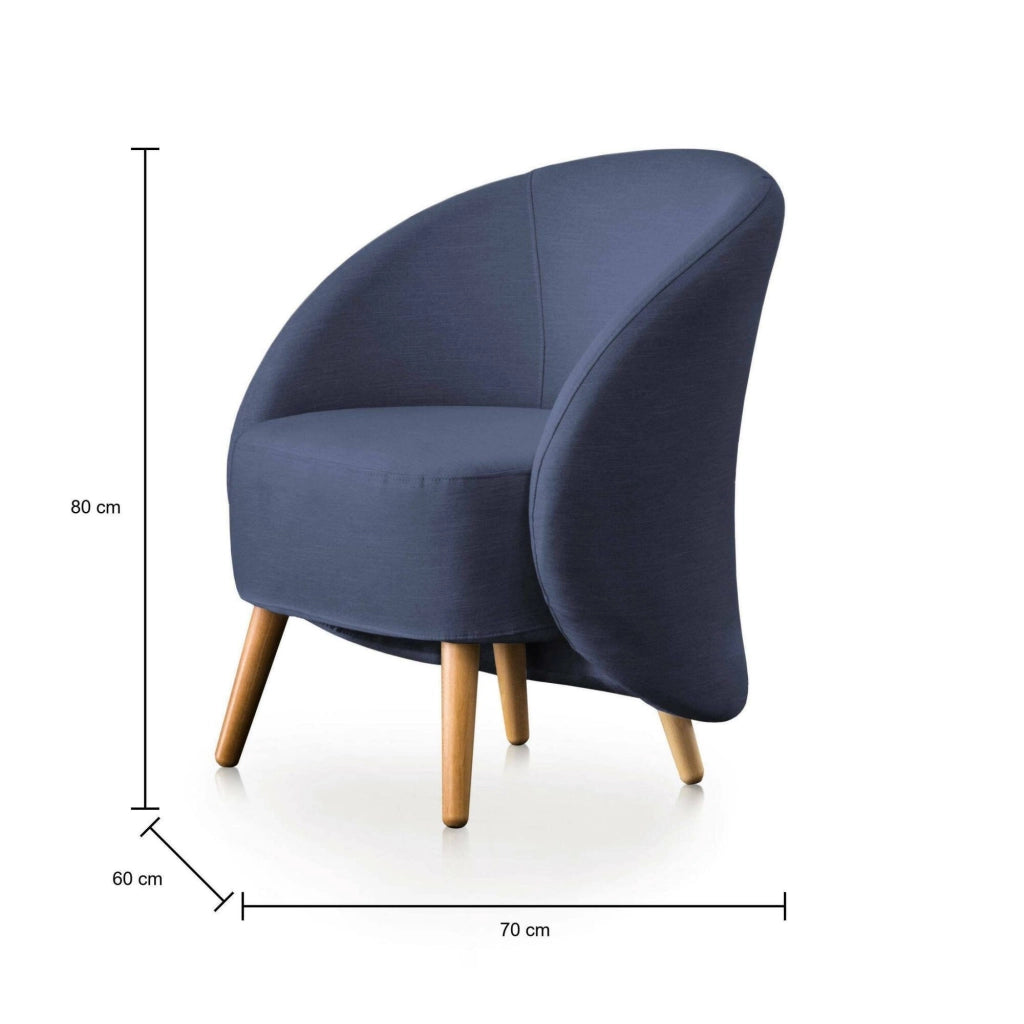 Poltrona Alla, Poltrona di design da salotto, 100% Made in Italy, Poltroncina relax in tessuto imbottito, cm 70x60h80, Blu