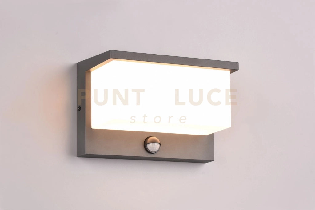 NESTOS APPLIQUE DA ESTERNO FUSIONE ALLUMINIO ANTRACITE A LED 13W 1300lm, 3000K CON SENSORE DI MOVIMENTO L. 23CM IP54