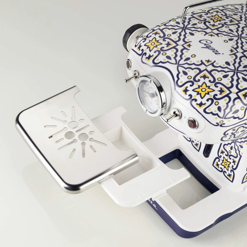 Macchina da caffè 850W - Serbatoio 0,9L - Filtro ½ tazze - Cappuccinatore
