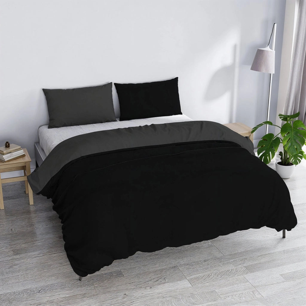Copripiumino Piazza E Mezza con Sacco e Federe in Tinta Unita Double Face Linea Vera Nero e Fumo