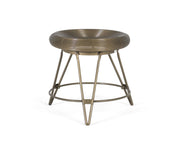 Sgabello basso in metallo in stile industriale