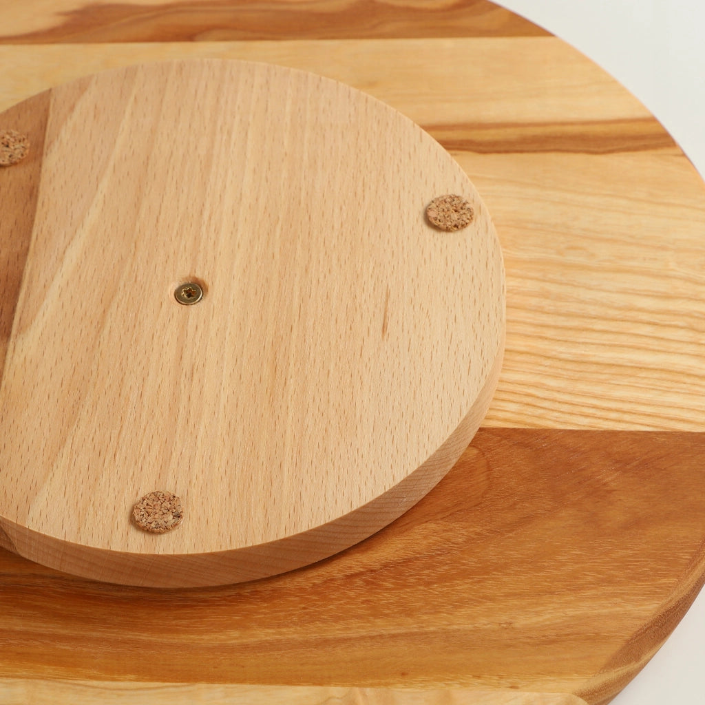 Vassoio girevole KADAX per servire snack, antipasti e formaggi, con 4 scomparti.
