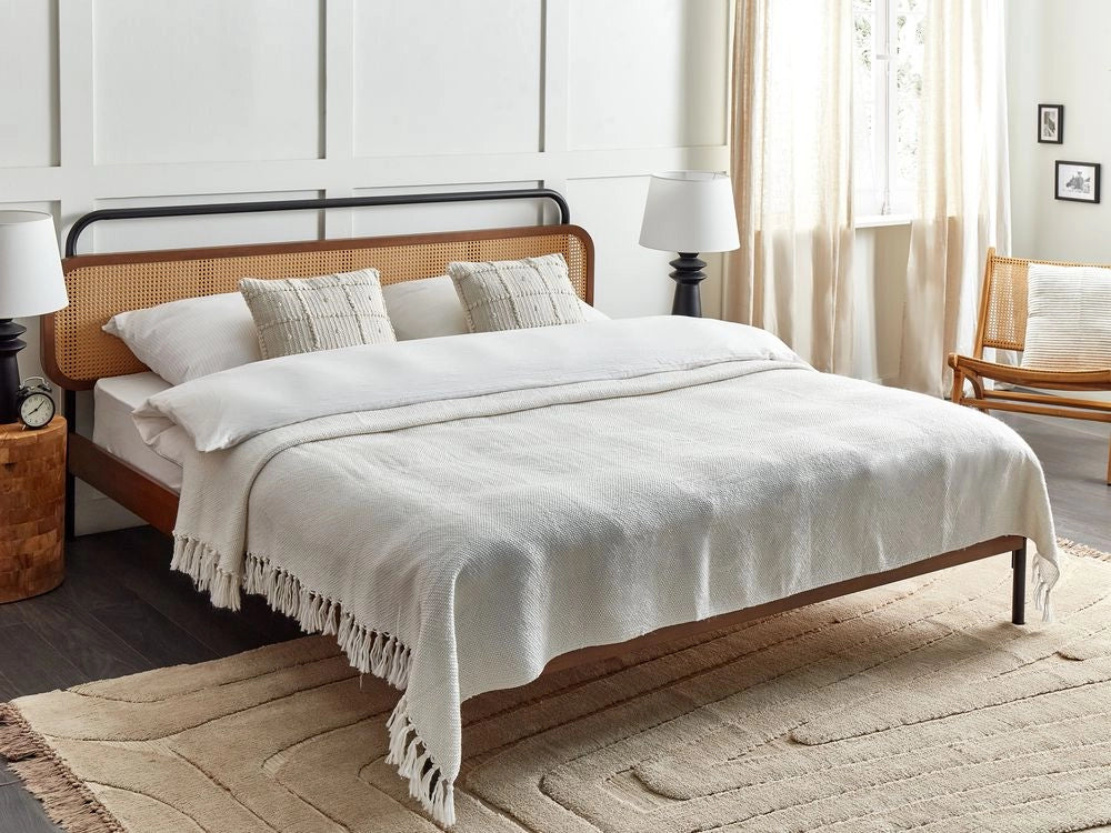 Coperta tessuta a mano con frange 240 x 220 cm bianco crema stile classico morbida letto divano
