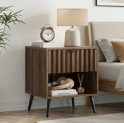 Comodino moderno in MDF effetto noce con cassetto