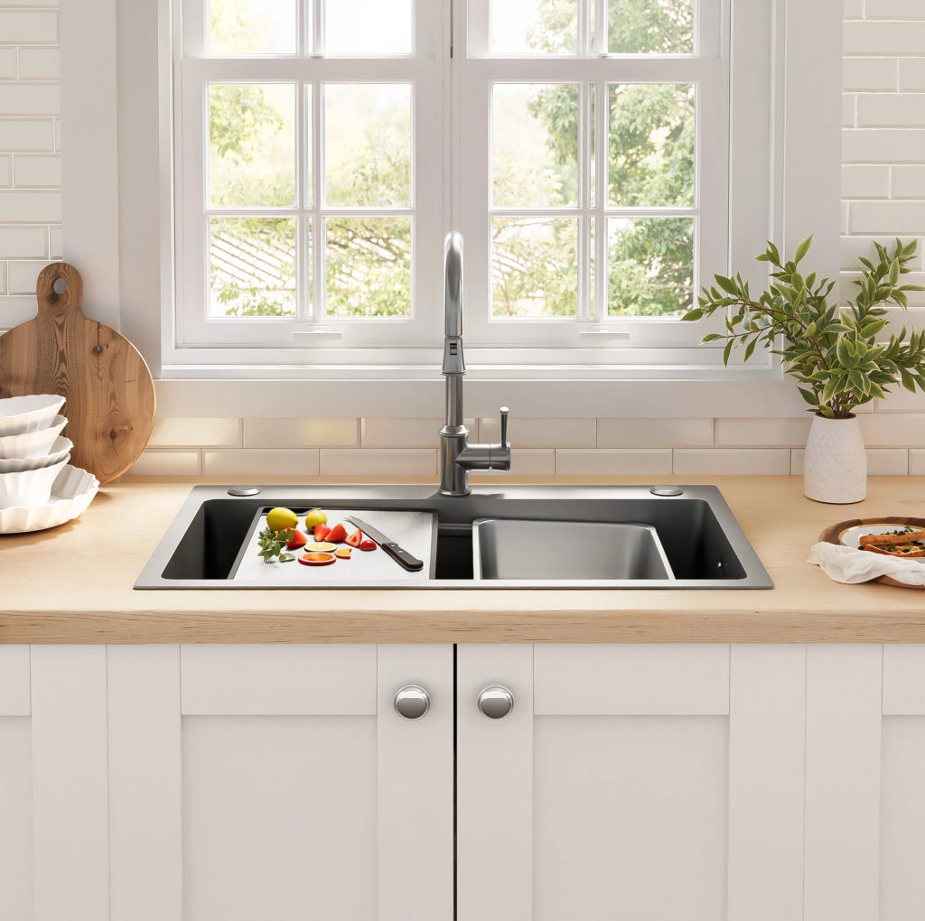 Lavello da incasso in acciaio inox 75x45x22 cm; con tagliere; finitura argento