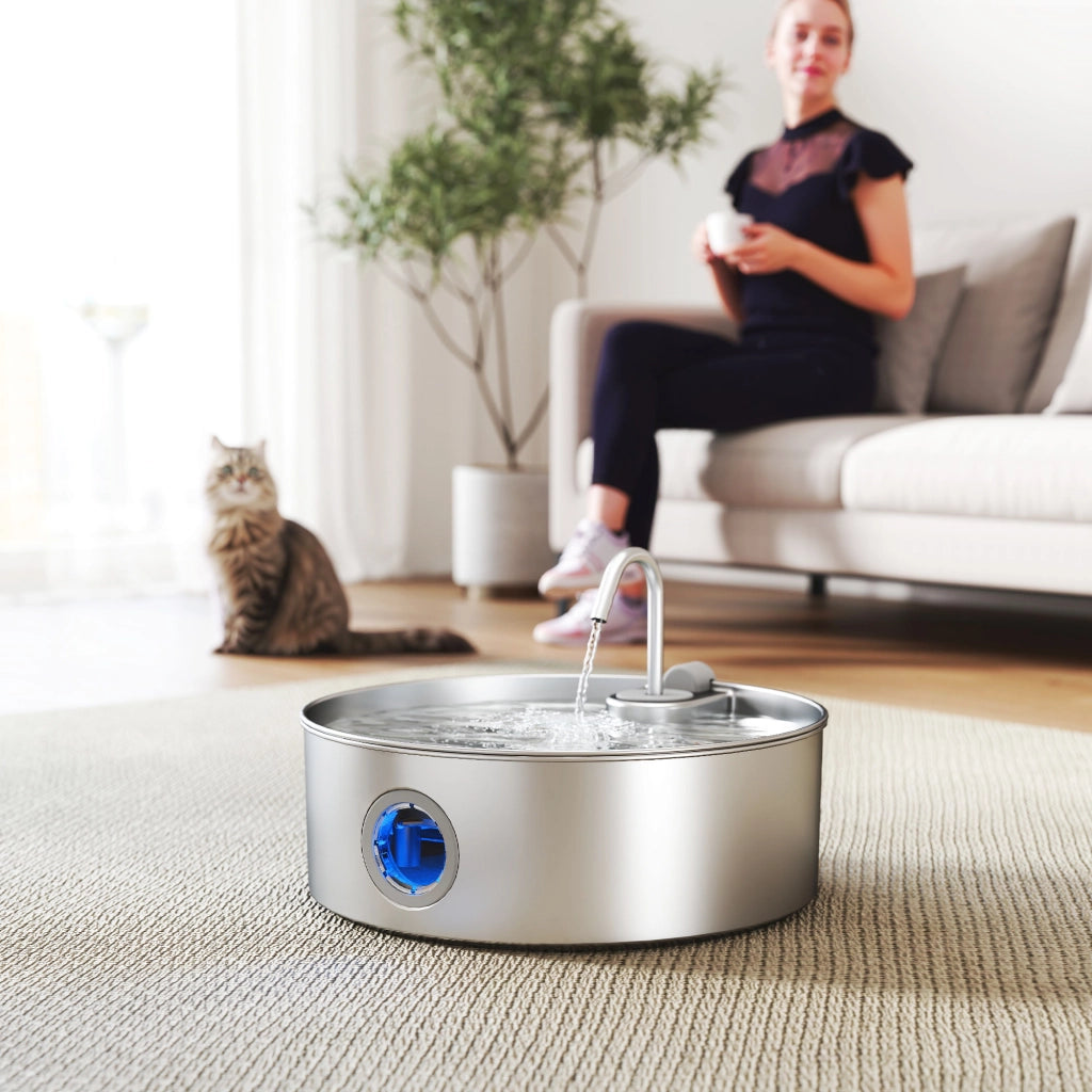 Fontanella per Gatti 30,5x31,2x19,3 cm Capacità 7L con Luce LED e Tripla Filtrazione in Acciaio Inox 304 Argento