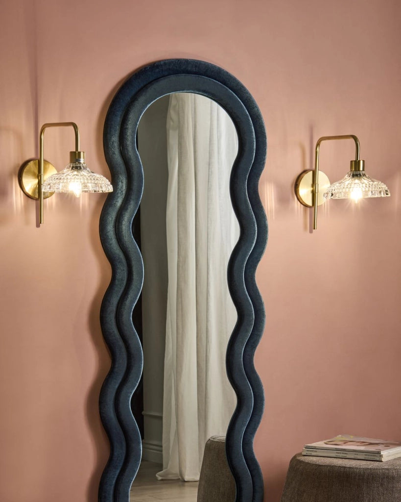 Lampada da parete in ferro dorato con paralume in vetro a tamburo per camera da letto e soggiorno stile moderno industriale