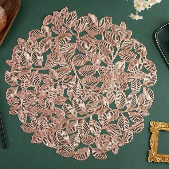 Placemats decorativi foglia fragola PVC - Tavola da pranzo completa placemats - 4 pezzi placemats antiscivolo in materiale termoresistente - Tavoli da pranzo per la cucina e il salotto per matrimoni e feste (rosa oro)