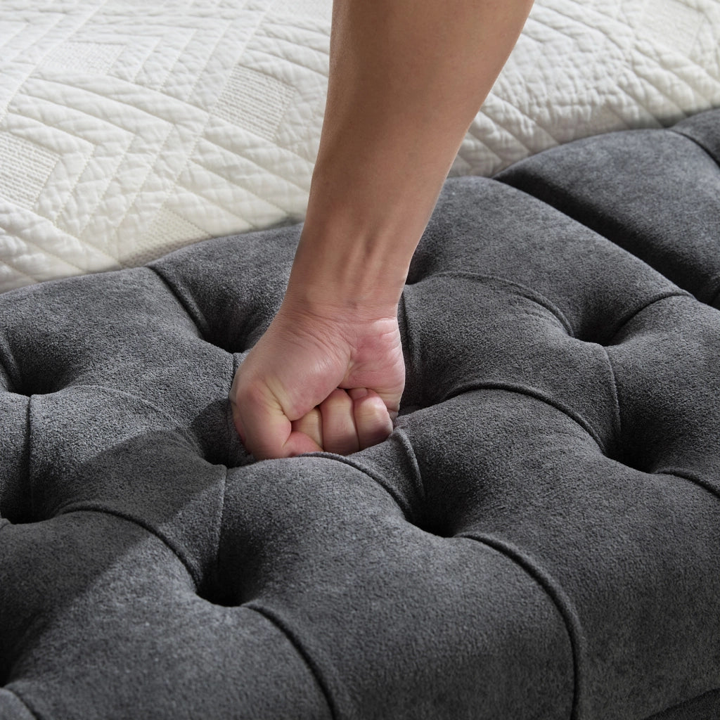 Panca da letto, panca per cambiarsi le scarpe, con vano portaoggetti, rivestimento in similpelle scamosciata, con braccioli, gambe in legno di gomma, grigio