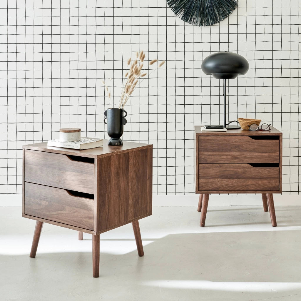 Set 2 comodini effetto legno noce, 2 cassetti, marrone