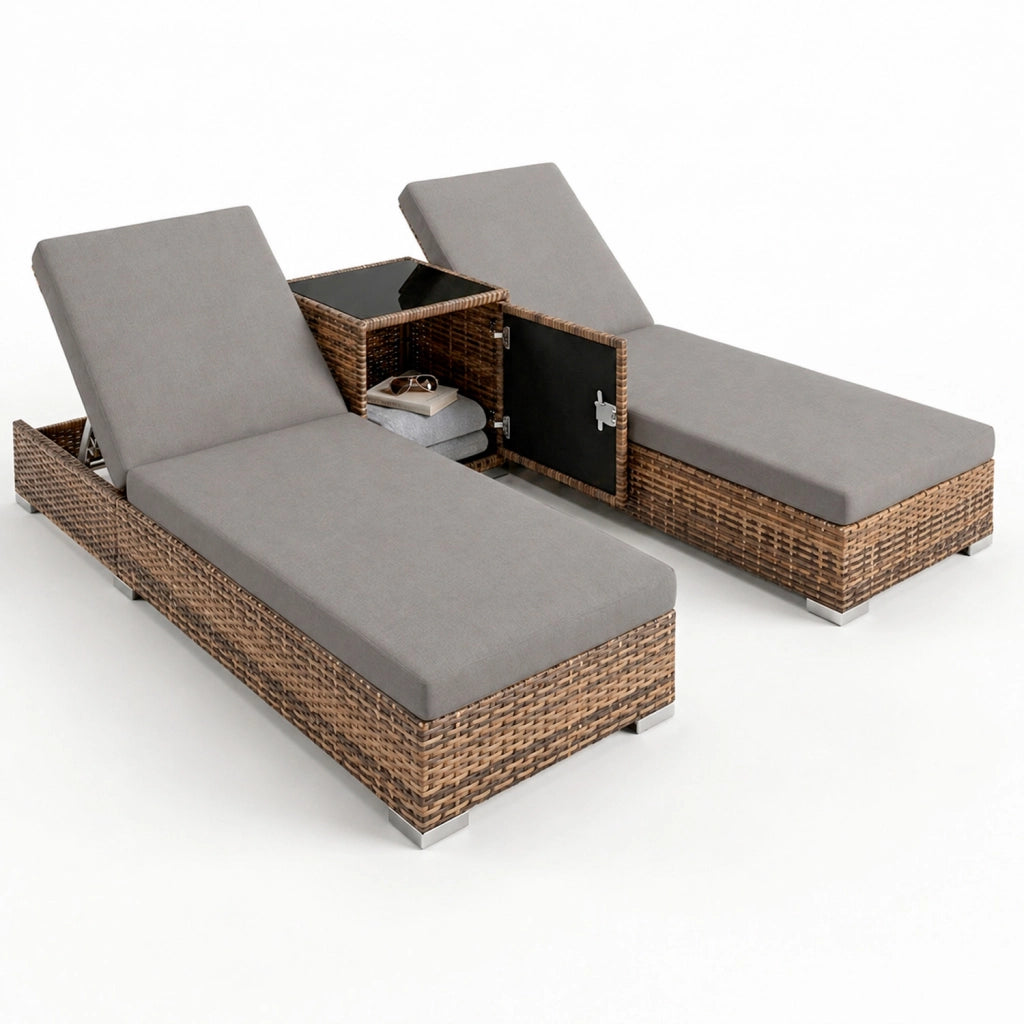 Set 2 Lettini Prendisole In Polyrattan Con Tavolino Sdraio Regolabile Da Giardino Terrazzo Piscina 184 x 60 x 21 Cm Marrone Chiaro E Grigio