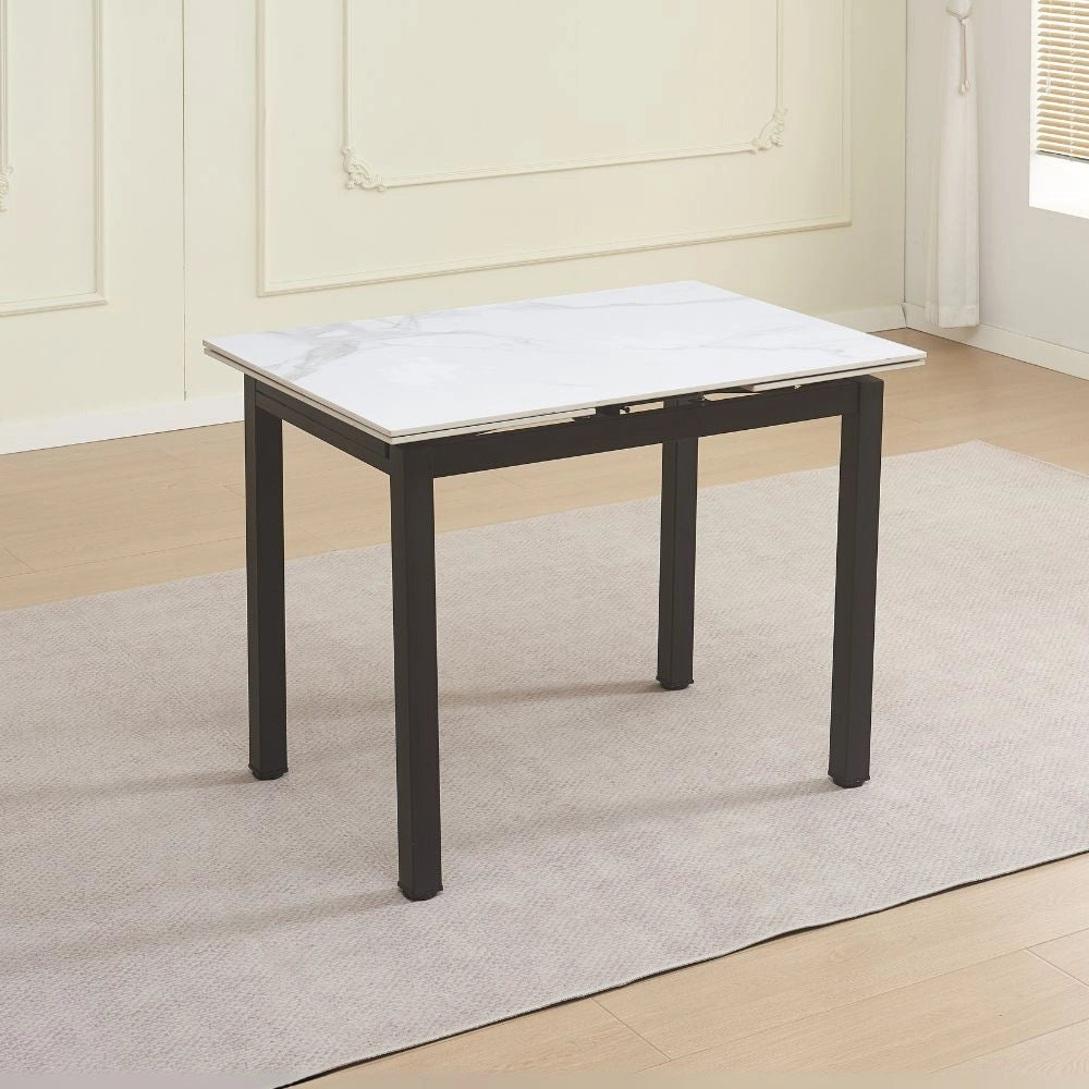 Tavolo allungabile Kyoto con piano in ceramica effetto marmo bianco lucido e struttura in metallo nero