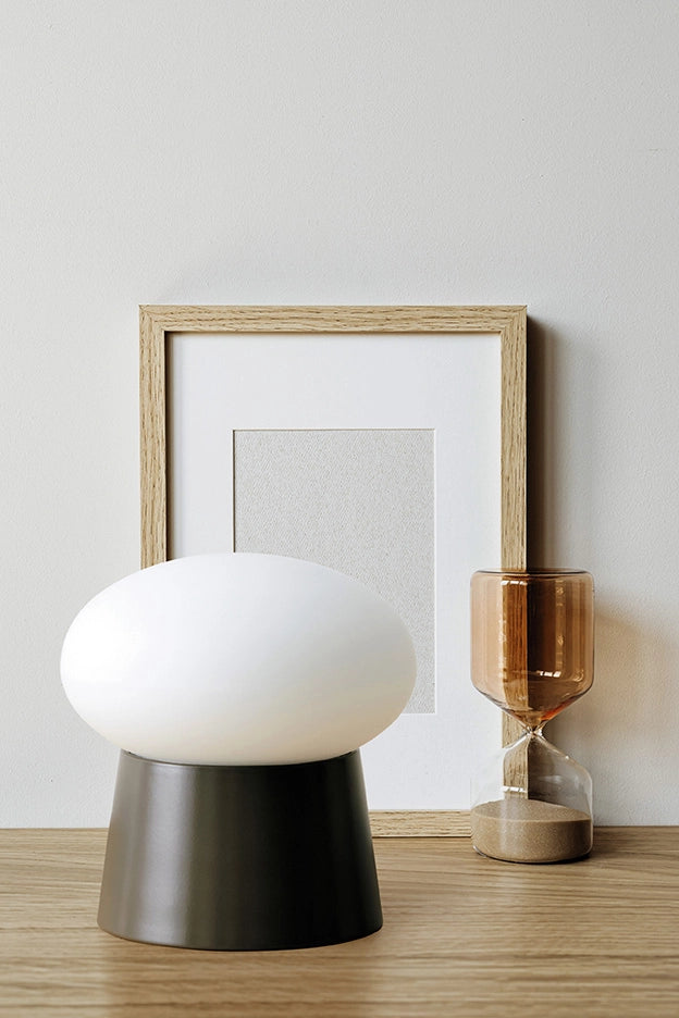 FUJI LAMPADA DA TAVOLO GRIGIO TORTORA DIFFUSORE BIANCO ATTACCO GX53 CON DIMMER