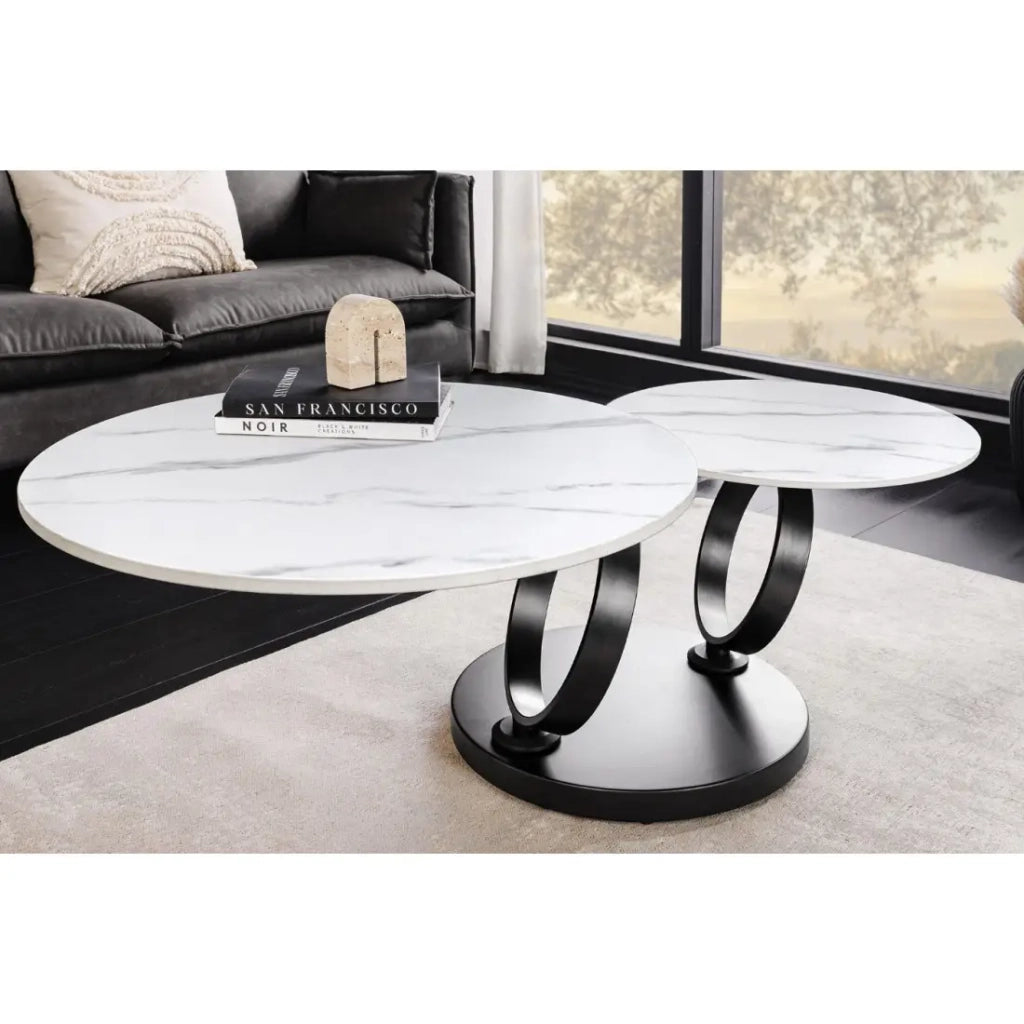 Tavolino basso SOLYNE 133 cm bianco effetto marmo con ripiani rotanti e struttura nera opaca